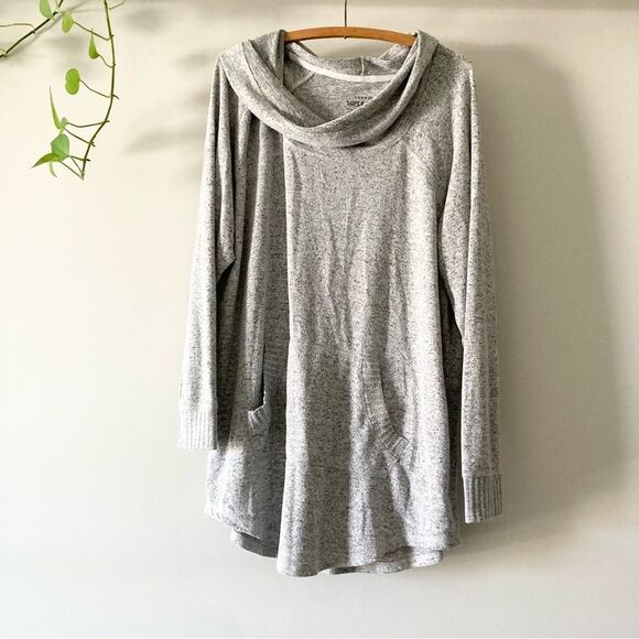 Torrid Size 2X Super Soft Plush Light Grey Cowl Neck Tunic Sweatshirt - Picture 3 of 7